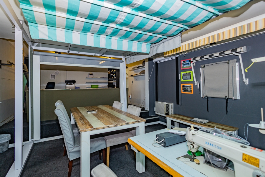 Commercial Property for Sale in Paarden Eiland Western Cape